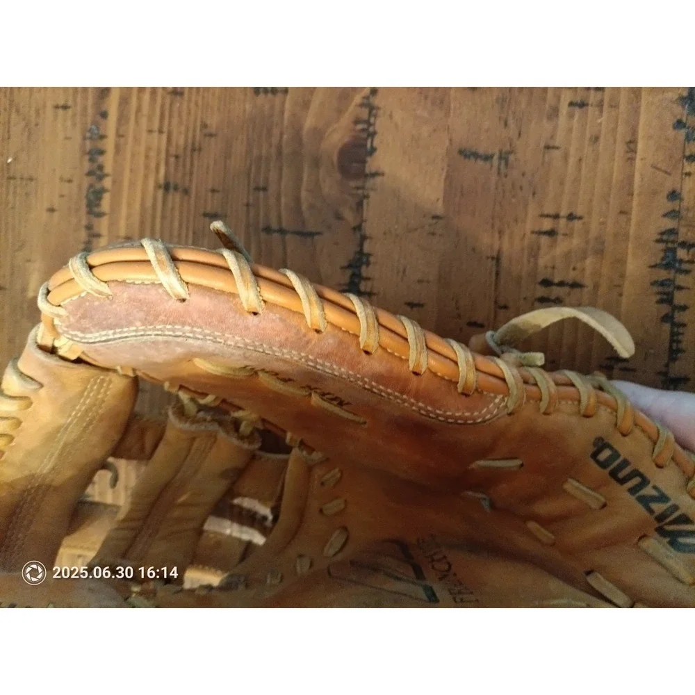 Mizuno Professional Model MFR F001 1st Base Mitt Baseball LHT Glove - A8